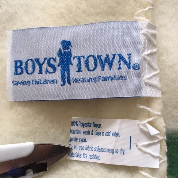 Norman Rockwell Boy's Town Fleece Blanket Lord’s Prayer 🙏 - Picture 10 of 10